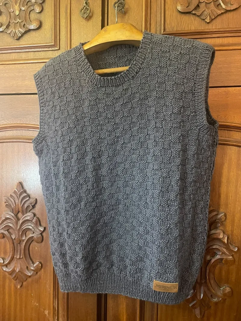 Chaleco gris talle L